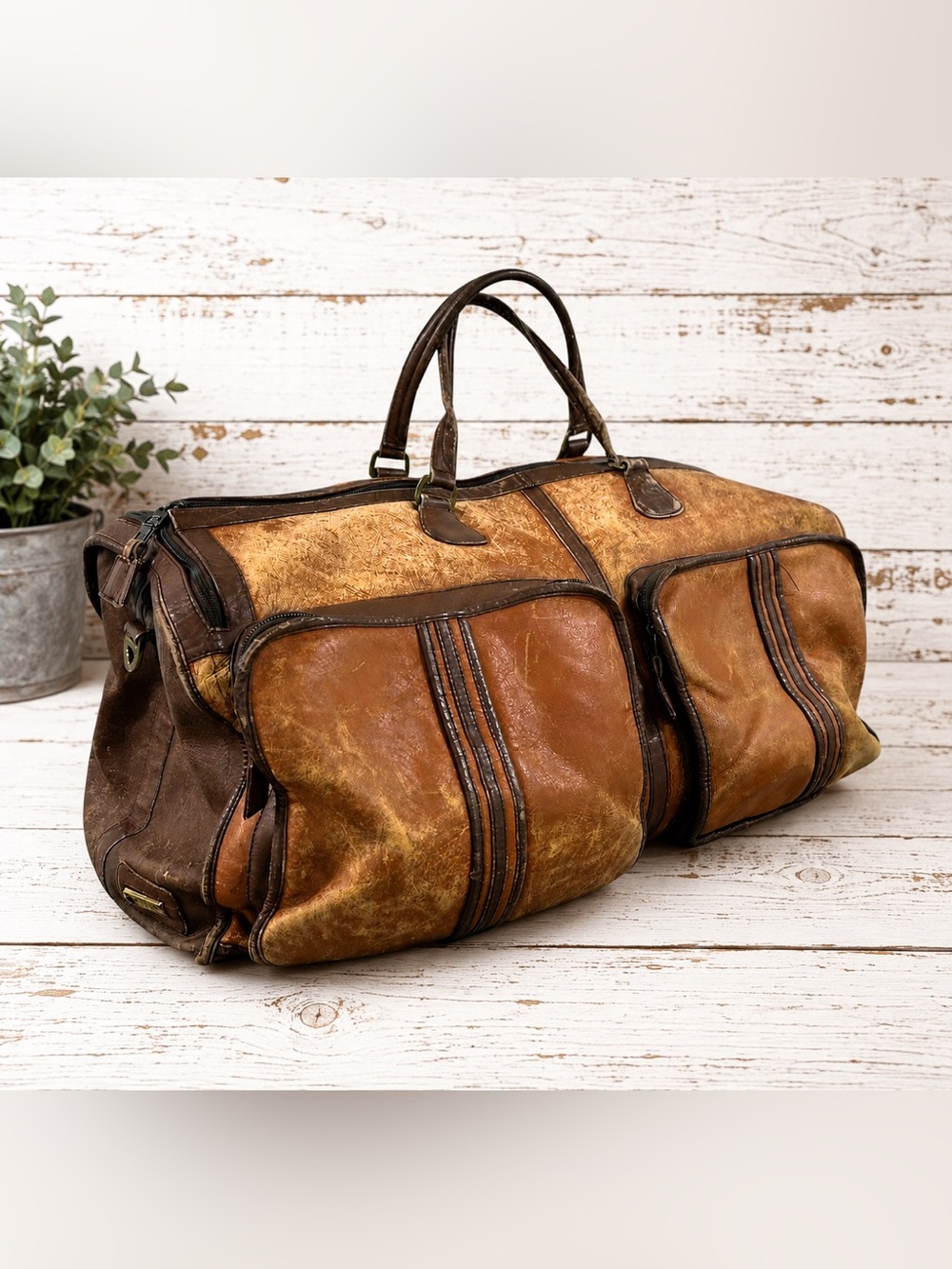 Vintage LAND Colombian Leather Large Duffel Travel Bag Weekend Carry On Brown